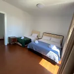 Hotel Loris *