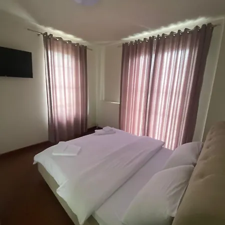 Hotel Vila Loris