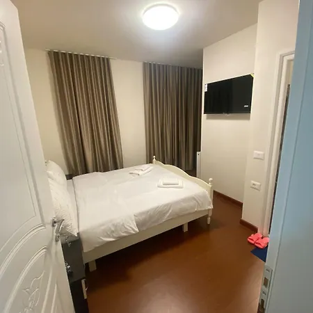 Vila Loris Hotel *