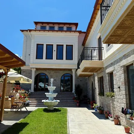 Loris Воскопоя